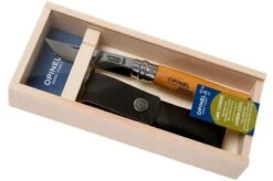 Opinel Pocket Knife No. 8 Luxury Range With Leather Sheath, Carbon Steel -Opinel OP000815 09 opinel v202004